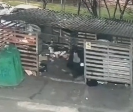 Val de incendii la pubele din Brașov. Autorul, identificat și arestat (VIDEO)