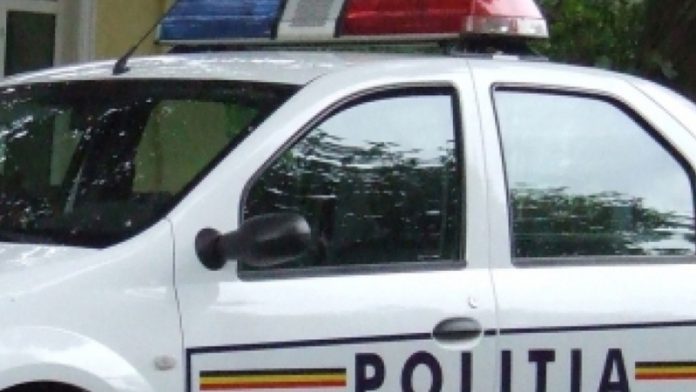 Polițiștii au depistat un bărbat în Zărnești și un adolescent în Ucea de Sus conducând ilegal