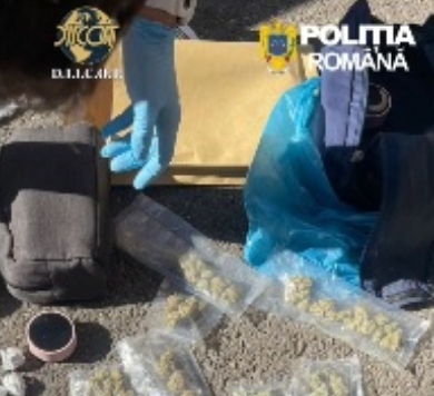 Bărbat arestat preventiv la Brașov după un flagrant de trafic de droguri în București (VIDEO)