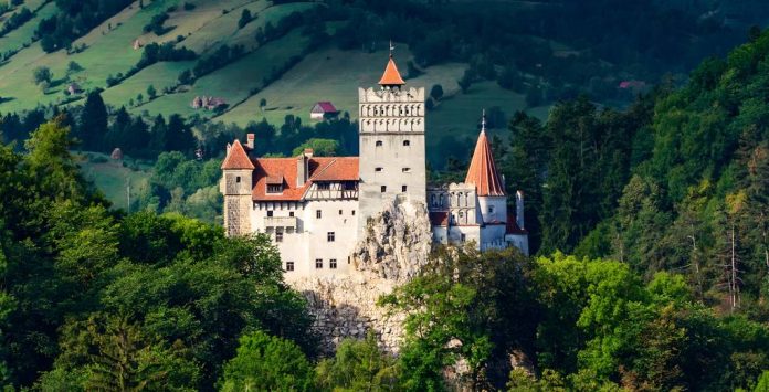 Un castel, o regină, o moștenire, o tranzacție I Castelul Bran: De la refugiu al Reginei Maria la imperiul „Dracula”