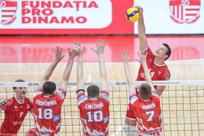 Volei masculin: Dinamo a restabilit egalitatea în finala cu Arcada Galaţi
