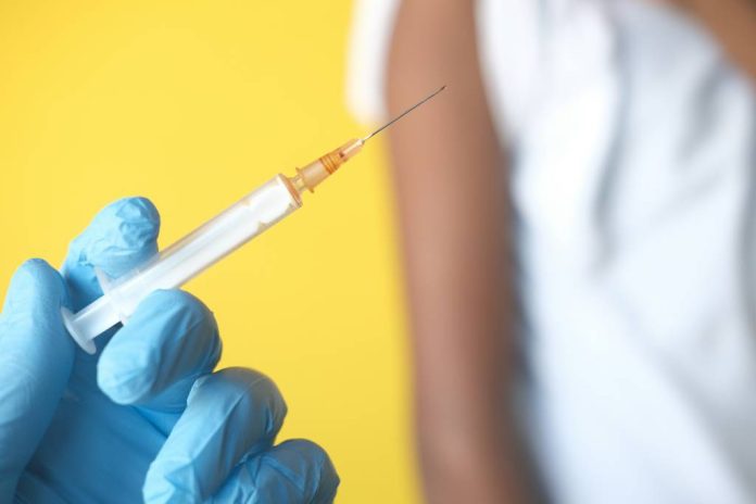 Acoperirea vaccinală în județul Brașov a crescut, dar rămâne sub recomandările OMS