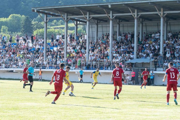 Corona Brașov - FC Agnita, returul barajului de promovare în Liga 3. Marian Constantinescu și Dumitru Solomon au prefațat meciul de pe stadionul Carpați