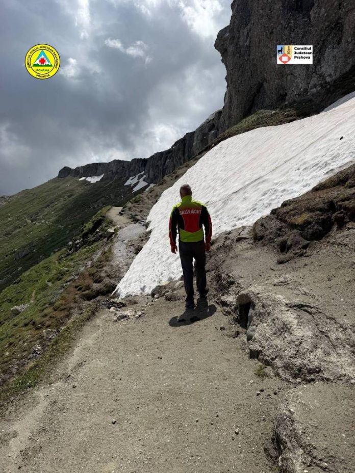 Toate traseele turistice montane din Bucegii prahoveni au fost redeschise