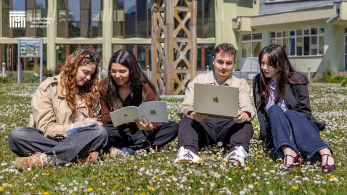 Premieră la Universitatea Transilvania din Brașov: Masteratul Cyber Security oferă dublă diplomă România-Elveția