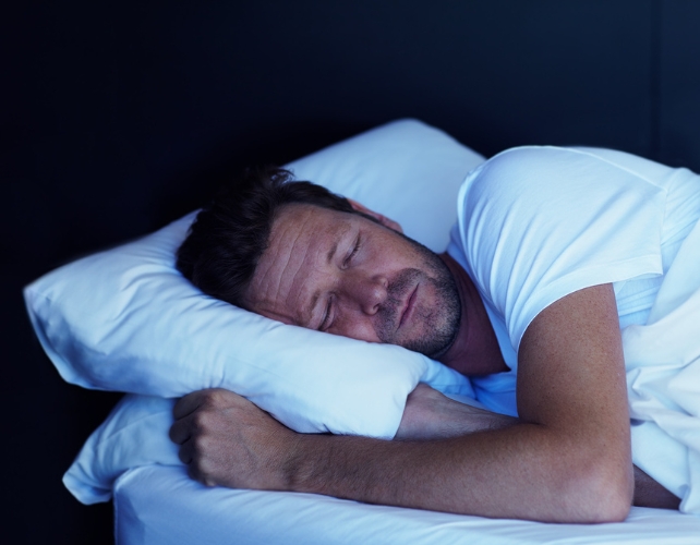 Ce spune neuroștiința despre trezirile nocturne și de ce apar la aceeași oră