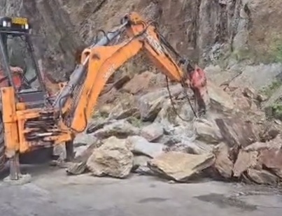 Transfăgărășanul, aproape de redeschidere. DRDP Brașov efectuează ultimele lucrări (VIDEO)