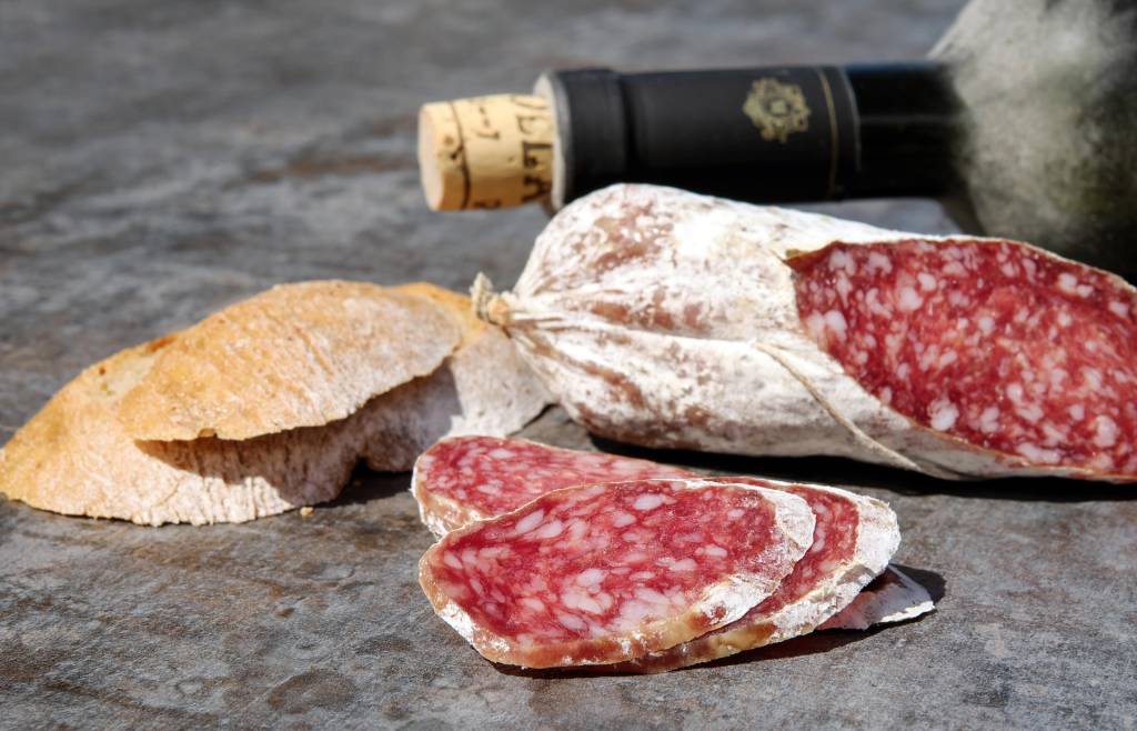Ce spune un nutriționist: Este sănătos să mănânci carne în fiecare zi? 