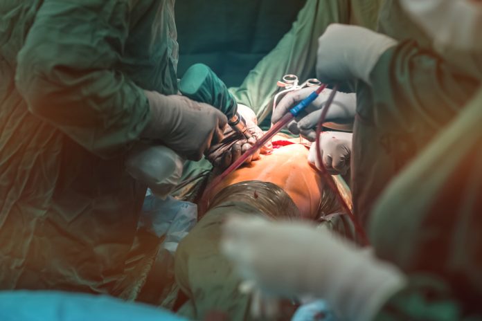 (P) Operație proteză de șold: când este necesară intervenția în artroză avansată și ce spun medicii ortopezi