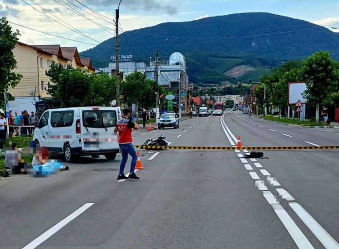 Tragedie pe DN 1, la Codlea: un tânăr de 20 de ani a murit, iar fratele său geamăn a fost rănit