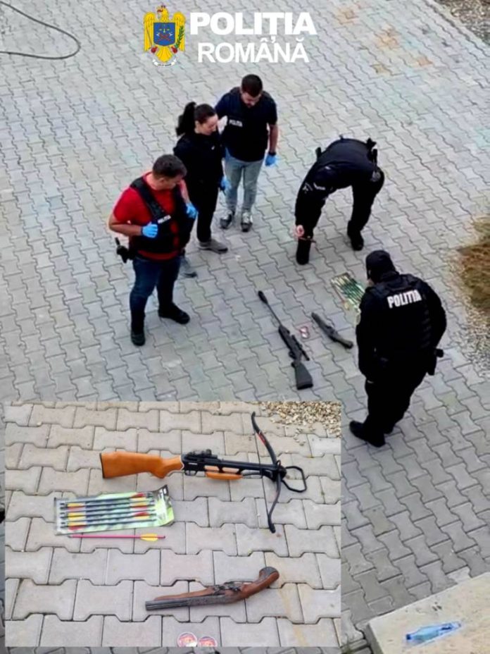 Percheziție în Vulcan: Polițiștii au ridicat arme și muniție deținute fără drept