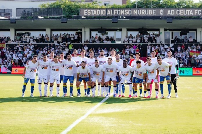 FOTBAL l Ceuta: Primul minut al meciului, boicotat de jucători