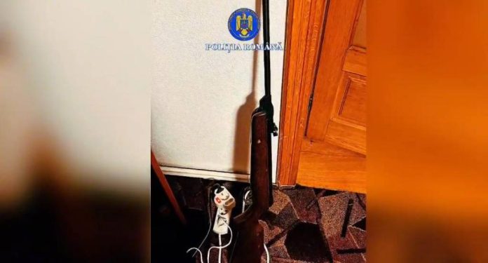 IPJ Brașov: 50 de arme, dintre care 15 letale, ridicate în urma controalelor din prima jumătate a anului