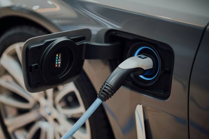Încărcare gratuită pentru mașinile electrice și plug-in hibrid în Feldioara