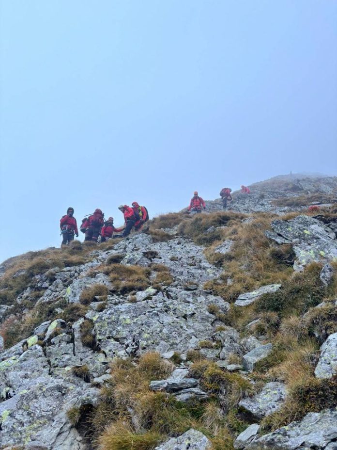 Turist decedat în Munții Făgăraș, recuperat după 34 de ore de intervenție