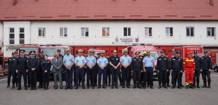 Schimb de experiență româno-tunisian la ISU Brașov. Raed Arafat a însoțit o delegație de experți în protecție civilă