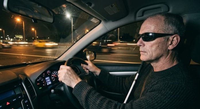 Fiind sub influența alcoolului: Un bărbat orb și fără permis a condus 240 de kilometri pe autostradă