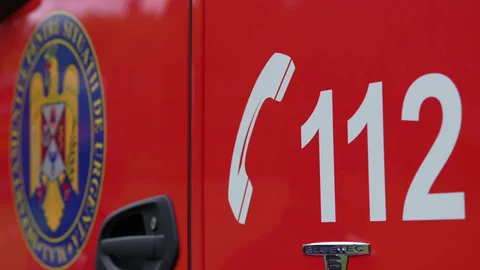 Pompier rănit în timpul unei intervenții la un incendiu, în județul Argeș. Trei persoane, duse la audieri