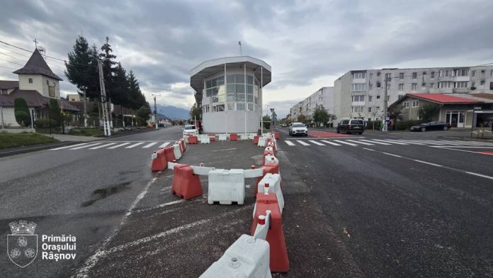 Râșnov: Trecerea de pietoni de pe DN73, din dreptul Carrefour, a fost mutată