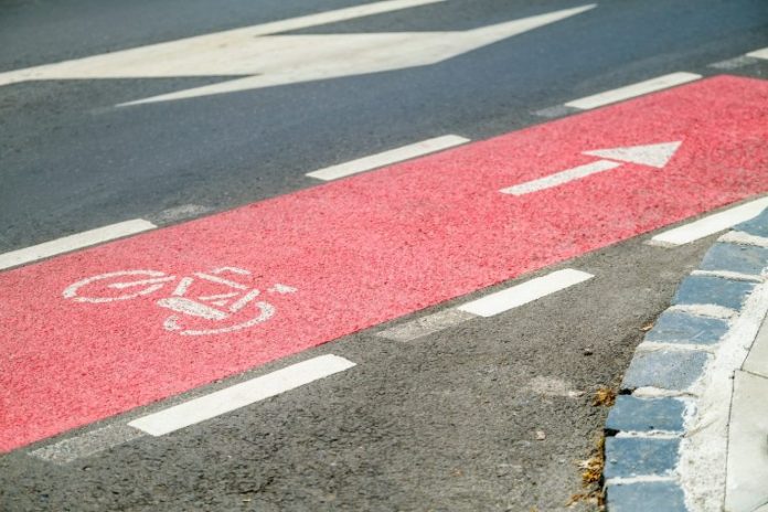 Piste noi pentru biciclete în Brașov. Contract de 20 de milioane de lei pentru „Calea verde”